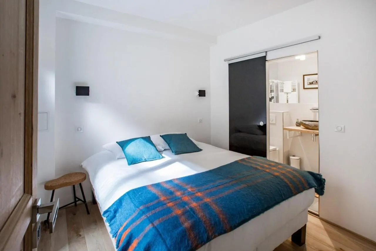 Luminous 1 Bedroom A Madeleine * Paris