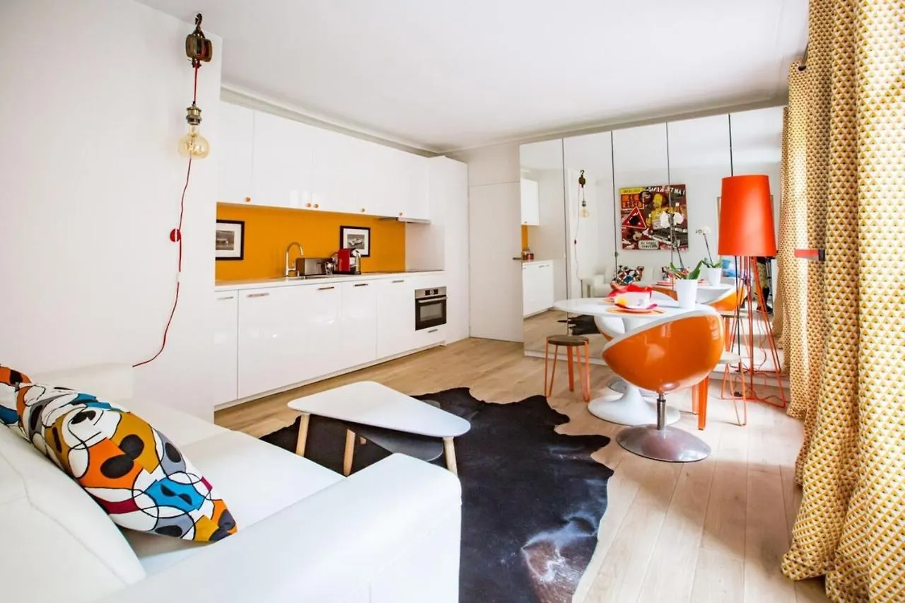 Luminous 1 Bedroom A Madeleine Apartment